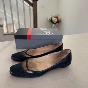 Jimmy Choo Black Slip-ons. 41